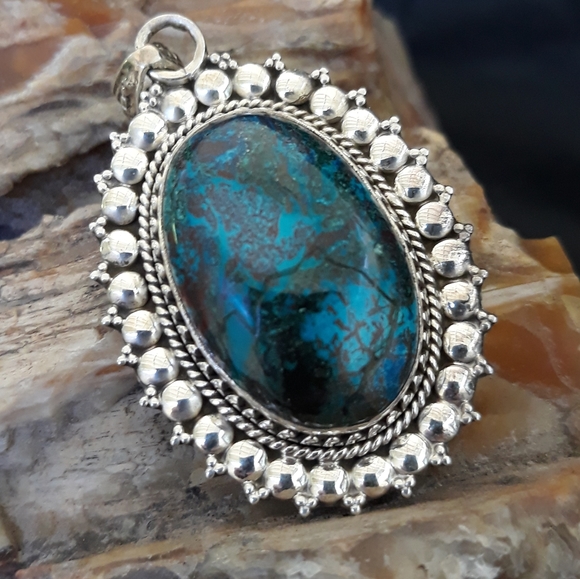 Rare Malachite, Azurite & Chrysocolla Pendant - Picture 6 of 8